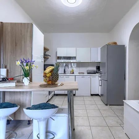 Vikendica Roza By Interhome *
