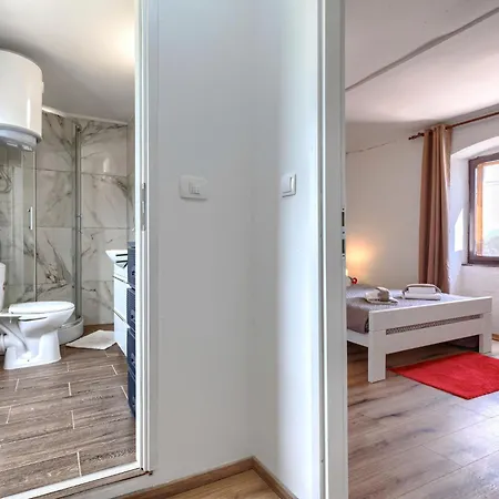 Semesterbostad Roza By Interhome *